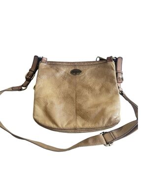 Fossil Explorer Honey Leather Crossbody Bag 11x10